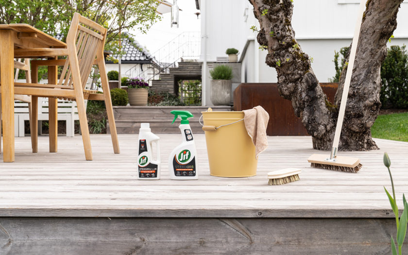 Vaske terrasse med Jif Utendørs.